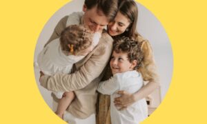 Bezpłatny psychologiczny kurs dla rodziców i opiekunów dzieci pt. "Jak w prawidłowy sposób budować i naprawiać więzi pomiędzy rodzicem a dzieckiem"